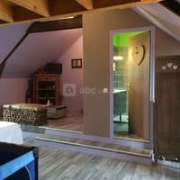 Suite bréhat vue salon/salle de douche