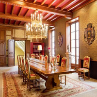 Château la Tour Carnet
