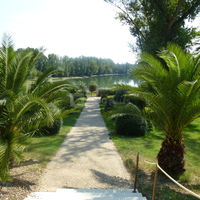 Vue du parc et allée