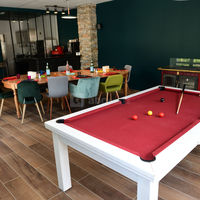 Le billard, au rez-de-chaussée