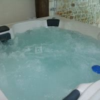 Jacuzzi
