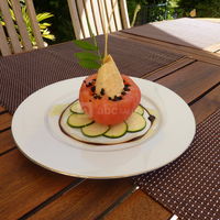 Tomate soufflée au saumon