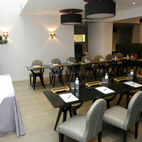 Salle en style u