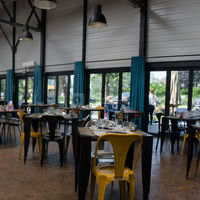 Notre restaurant à la décoration chic et industrielle