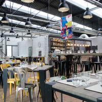 Ce Restaurant dispose de 150 place intérieure et 50 places en terrase