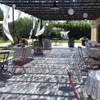 Terrasse mas de jonquerolles dans le 13