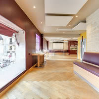 Salle Bar à Vins avec coin banquette