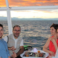 Dégustation de produits locaux sur le Léman