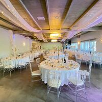 Grande salle de 290m2