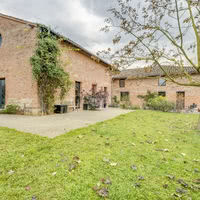 La Salle vu du jardin