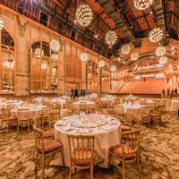 Manège dressé en diner assis