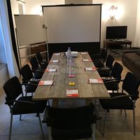 Salle de séminaire dans le salon du Colombier