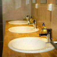 Salle de bain commune