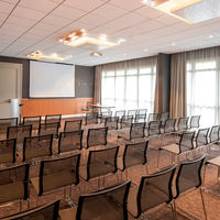 Salle en théatre de 5 à 250 personnes