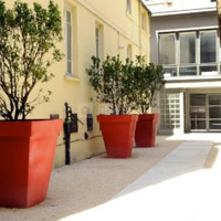 COUR PRIVEE