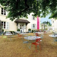 Vue de la terrasse au Marronnier - restaurant Le GRILL DU CHATEAU