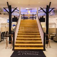 Omnia Restaurant & Bar