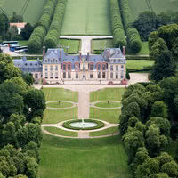 Domaine du Château de Thoiry et son Orangerie