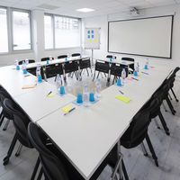 Salle 3 de 31 m2 jusqu'à 15 p. en U