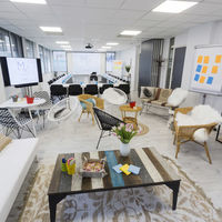 Salle 6+7 de 70 m2 -séminaires de 12 à 40p- ultra-lumineuse, best seller