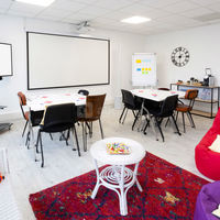 Salle 3 de 31 m2 lumière du jour ultra modulable