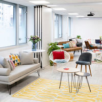 Salle 4+5 de 85 m2 aménagement full informel