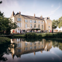 Terrasse sud de La Grange de Bresteau