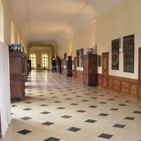 Galerie, 300 couverts.