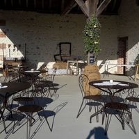 Préau attenant