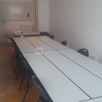 Salle de Réunion pour 12 Personnes