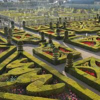 Le salon des croix jardin d'ornement avril 2012