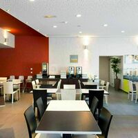 Salle petit-déjeuner