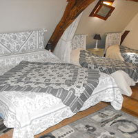 Chambre avec 1 lit 160, 2 lits 90 et 1 convertible