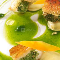 Des roses et des orties