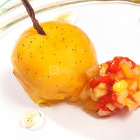 Des roses et des orties