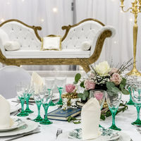 Décoration de la table d'honneur