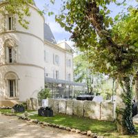 Le Château de Nans - Vue extérieure