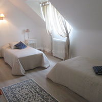 Chambre double dans les communs