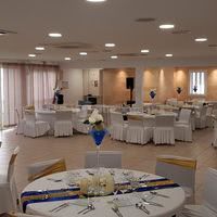 Salle de réception avec piste de danse