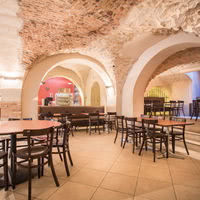 Salle de restauration de MIJE Fourcy - entrée
