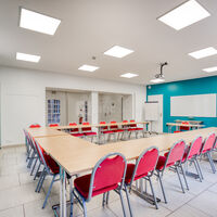 Salle Charlemagne en U