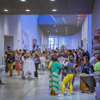 Espace liant Niveau 1 (aux portes des expositions temporaires)