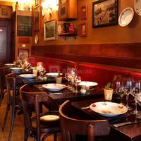 Salle historique restaurant au petit gari