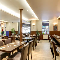 Rive Droite Café