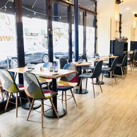 Rive Droite Café