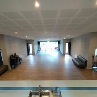 Intérieur de la salle de séminaire