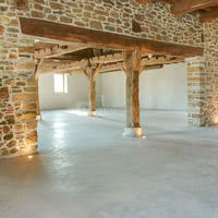 La salle de reception de 292 m2 d'un seul tenant