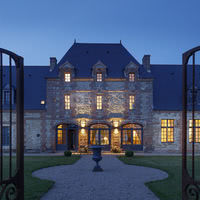 Le Manoir de nuit illuminé