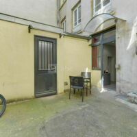 Cour de l'entrée