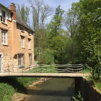 Le Moulin Bleu